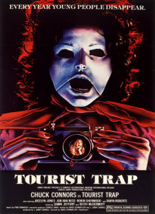 دانلود زیرنویس فارسی  فیلم 1979 Tourist Trap